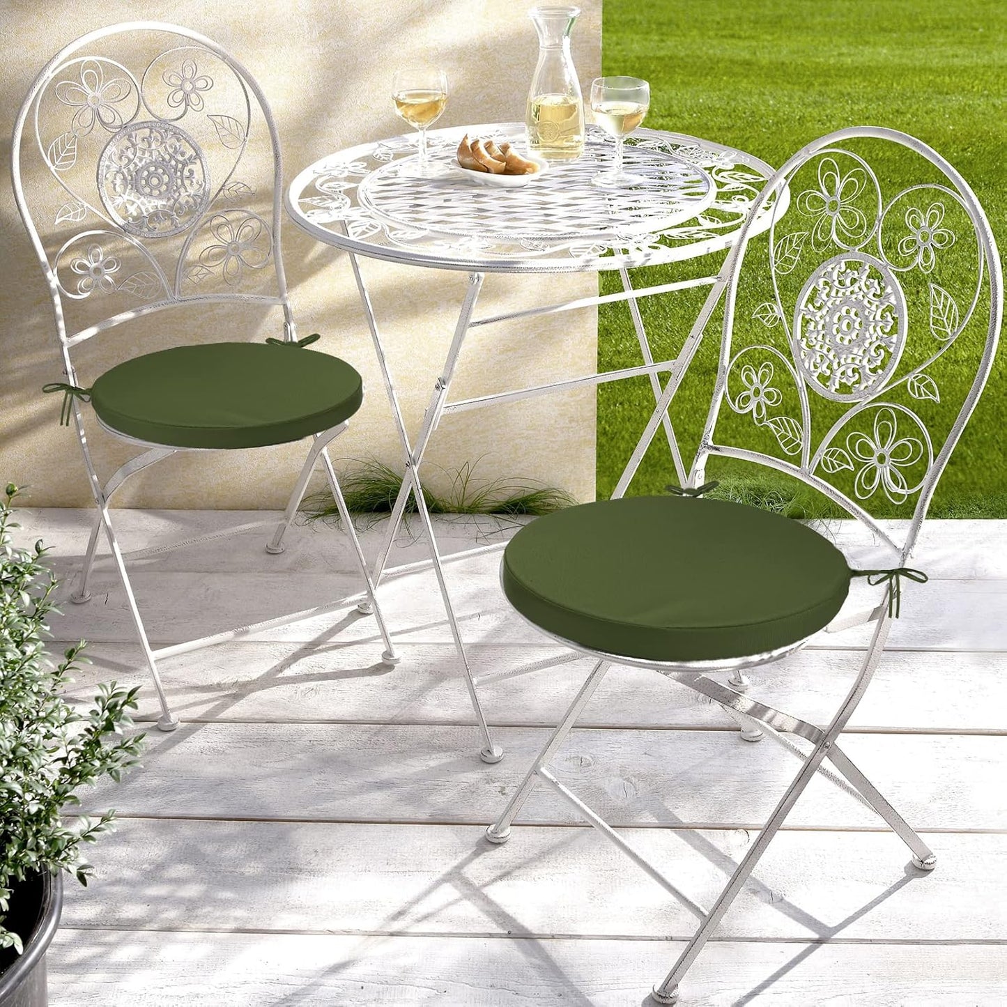 GUEGLSA Indoor Outdoor Round Chair Cushions 15 inch, Waterproof Bistro Seat Cushion with Ties ,Non Slip Circle Stool Chair Pads Set of 2, Green